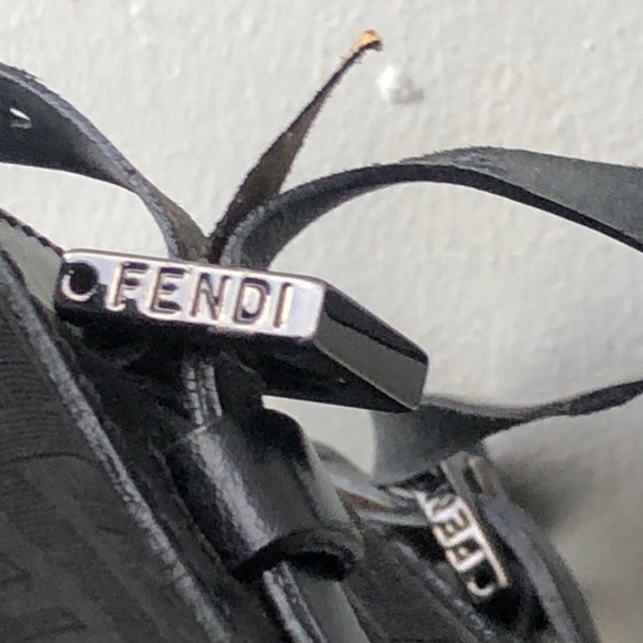 Fendi Zucca Handbag East West - Picture 2 of 14